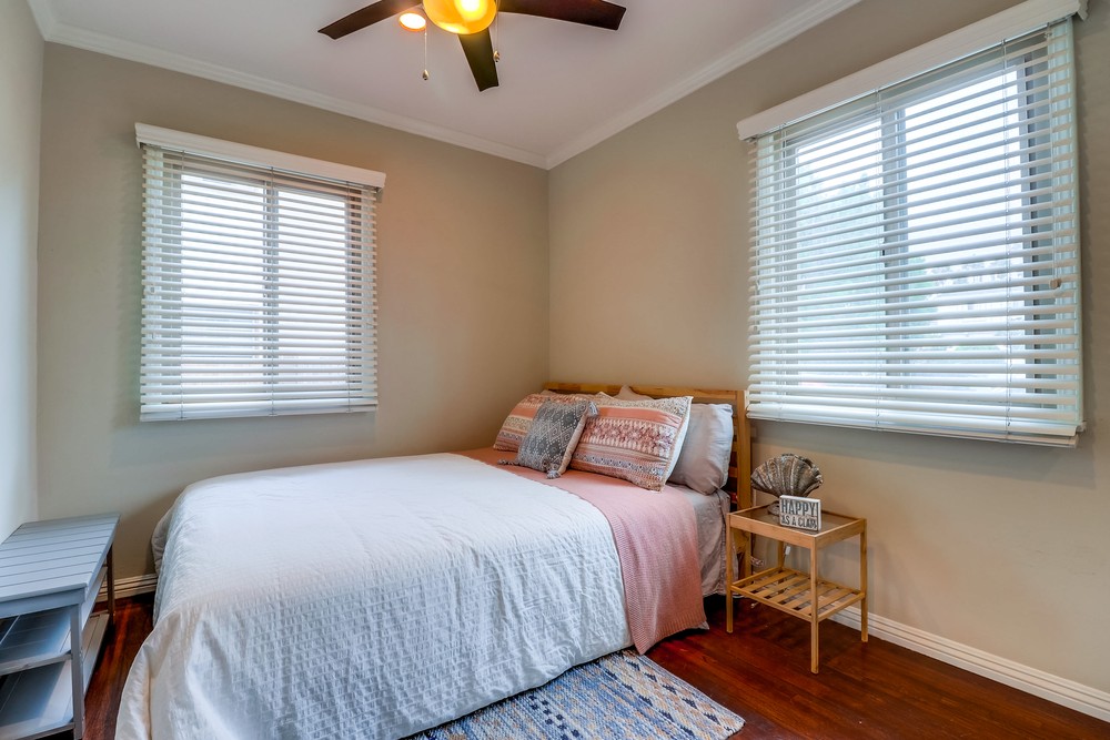 Virtual tour photo 30 of 37 for 1049 Loring St