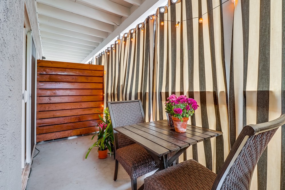 Virtual tour photo 36 of 37 for 1049 Loring St