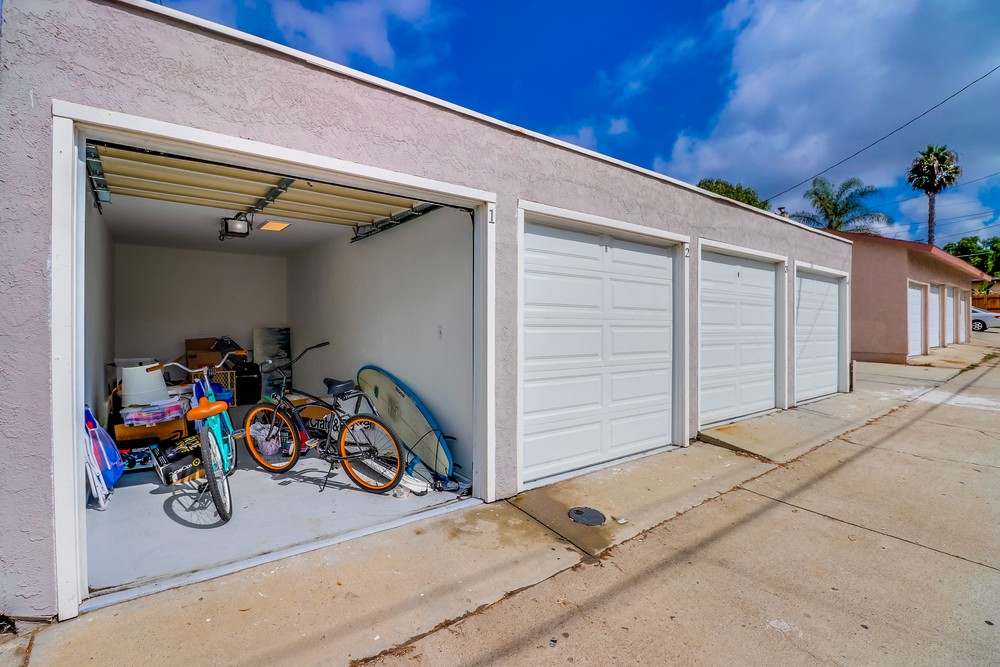 Virtual tour photo 38 of 37 for 1049 Loring St