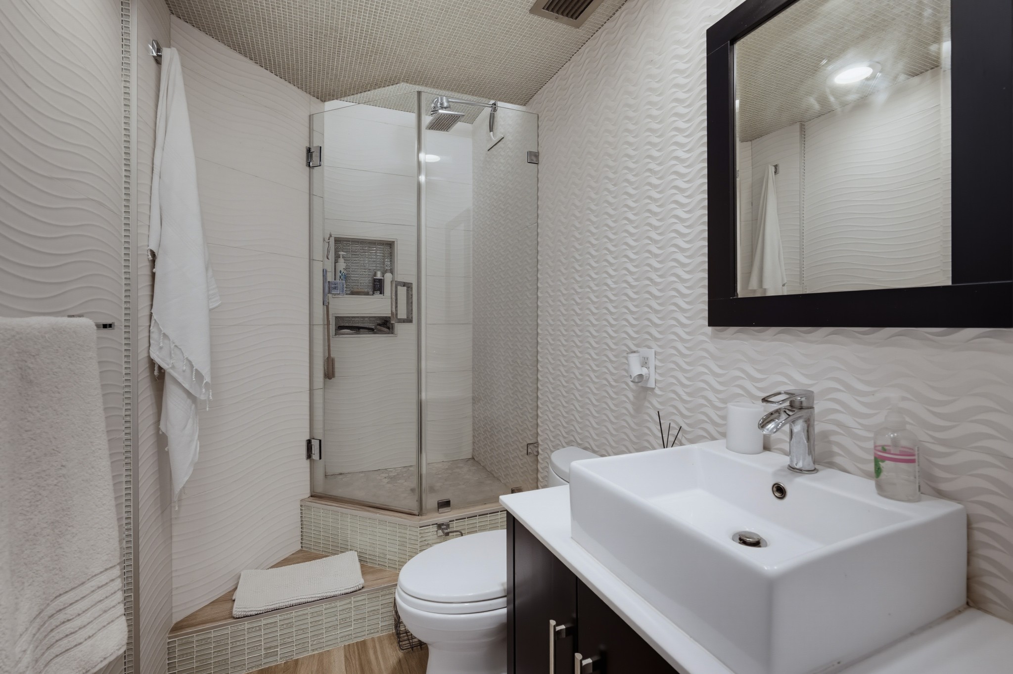 Virtual tour photo 21 of 36 for 10501 Wilshire Blvd