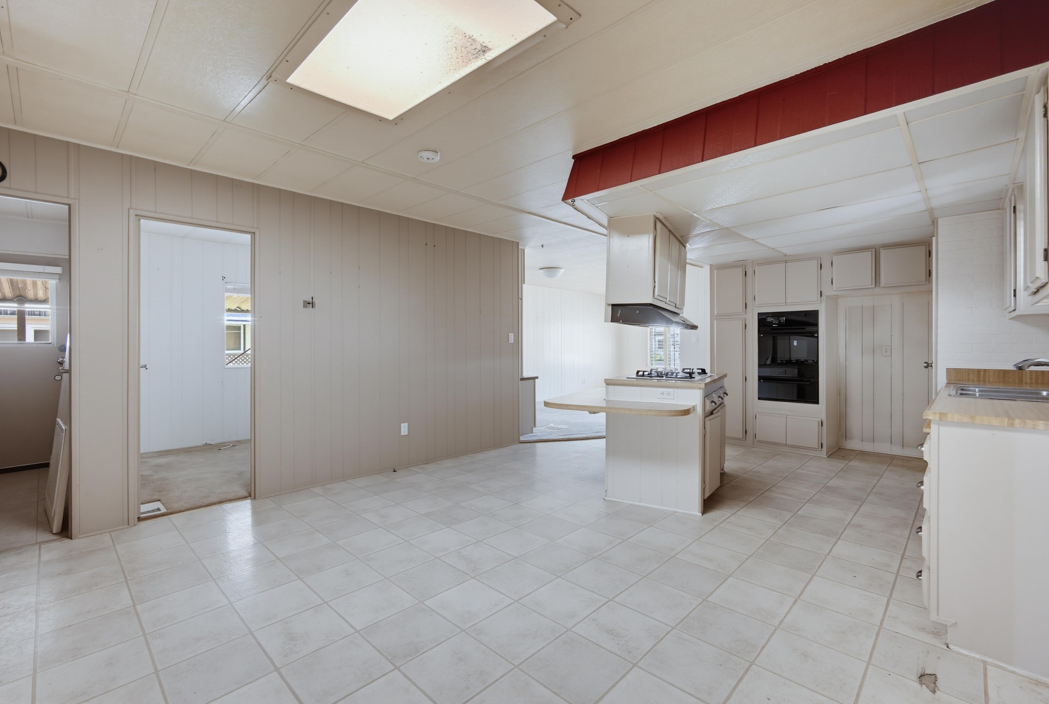 Virtual tour photo 18 of 37 for 10505 Frontier Trail