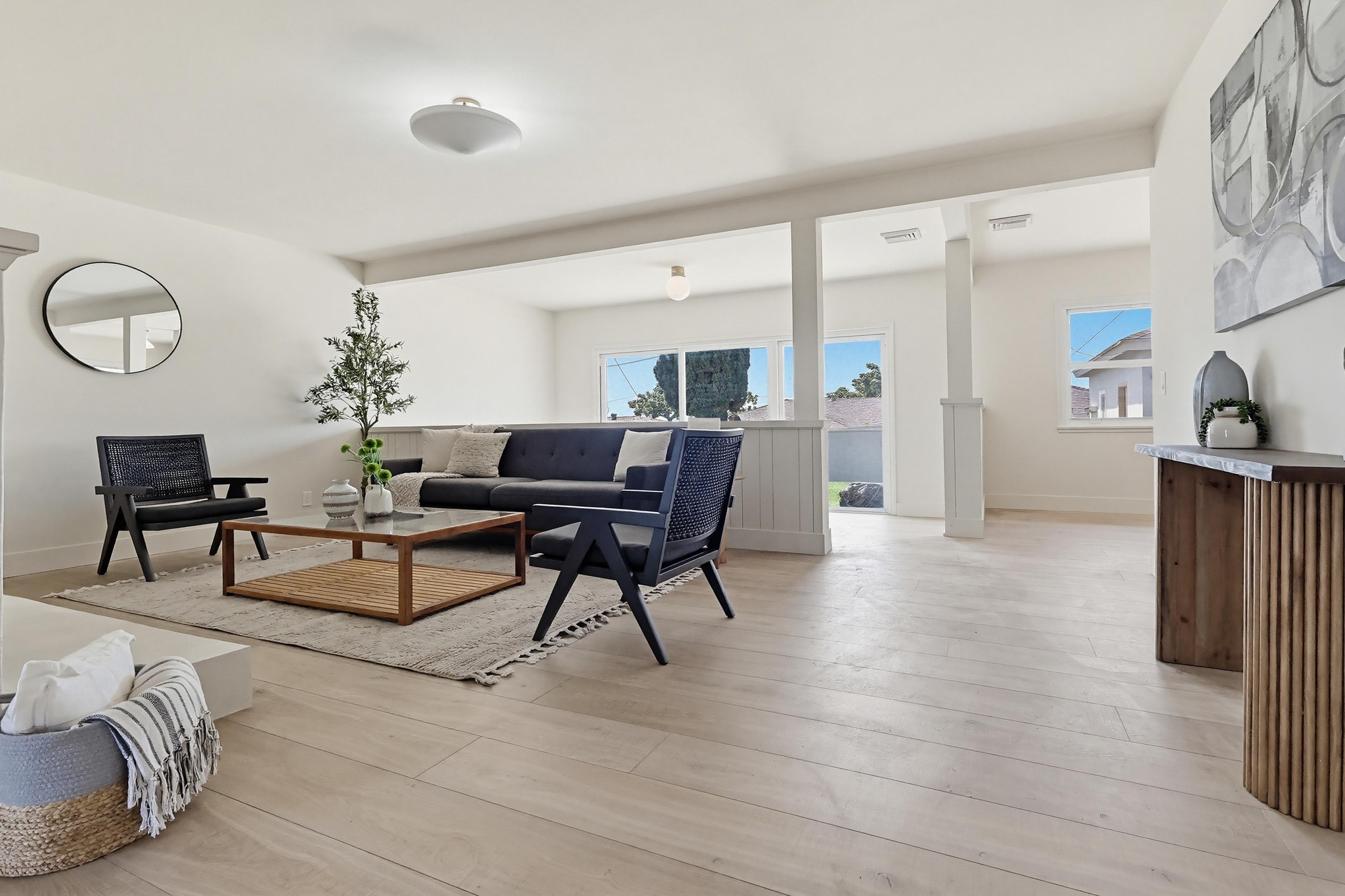 Virtual tour photo 7 of 35 for 10519 S 3rd Ave