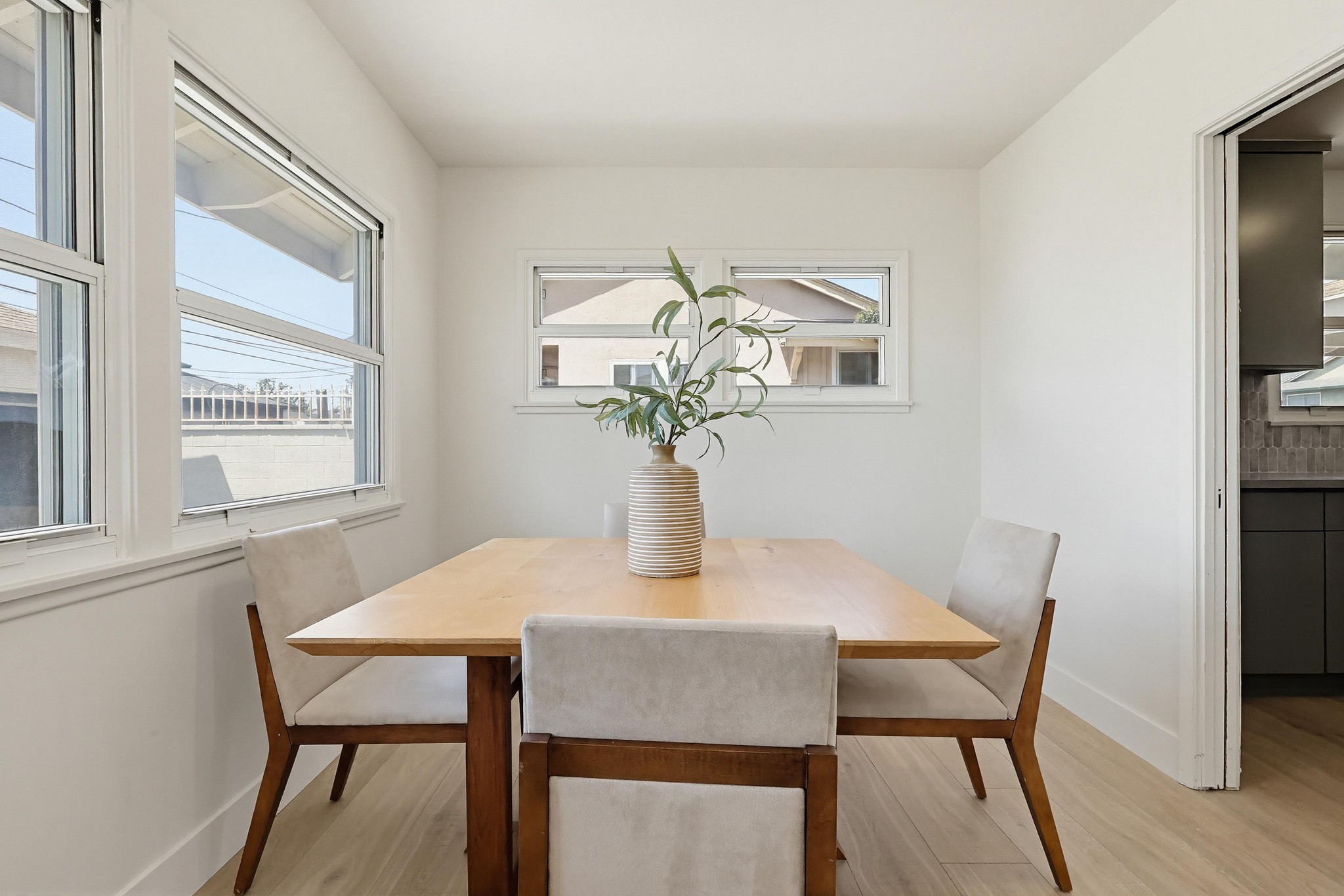 Virtual tour photo 16 of 35 for 10519 S 3rd Ave