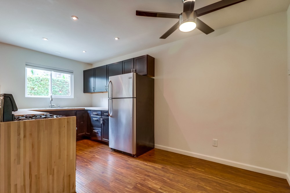 Virtual tour photo 16 of 26 for 1053 Sapphire St #3