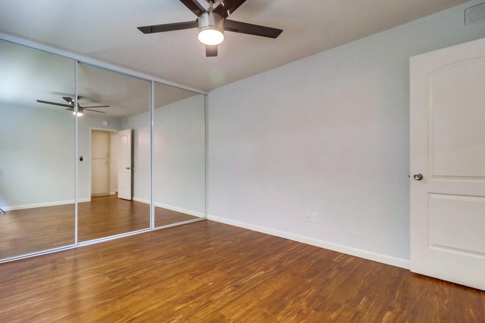Virtual tour photo 22 of 26 for 1053 Sapphire St #3