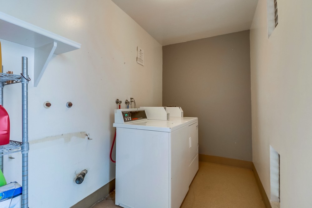 Virtual tour photo 27 of 26 for 1053 Sapphire St #3