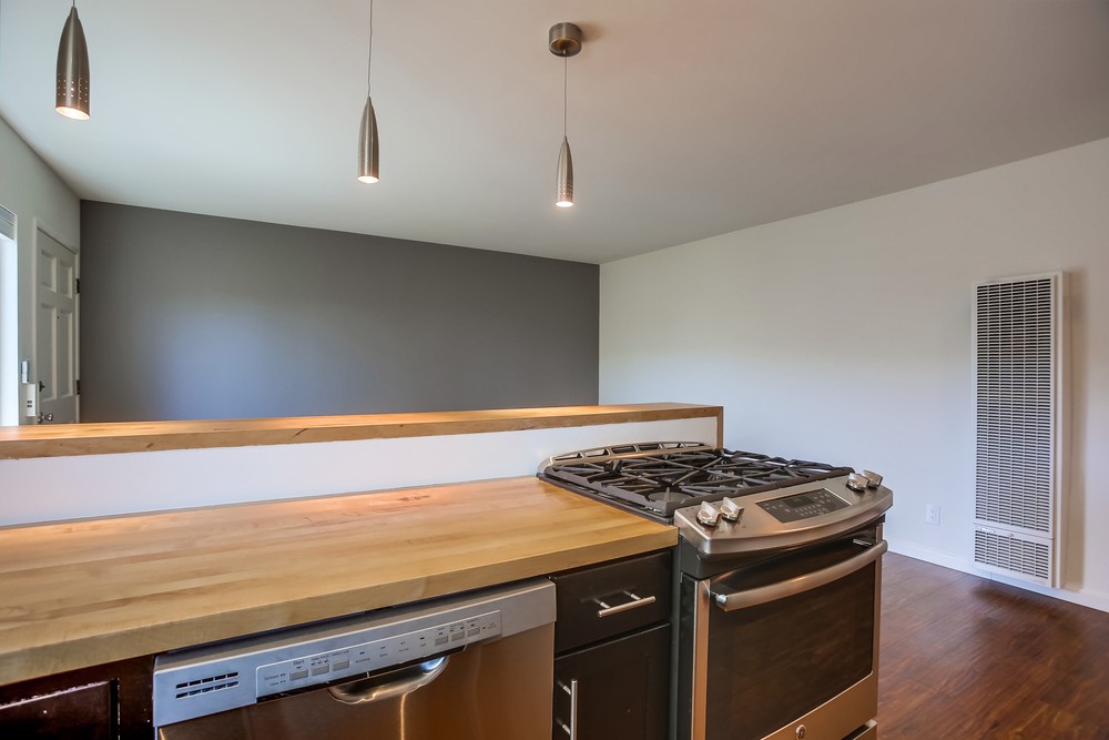 Virtual tour photo 9 of 30 for 1053 Sapphire St #5