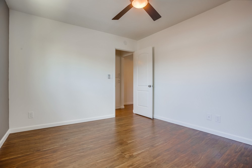 Virtual tour photo 18 of 30 for 1053 Sapphire St #5