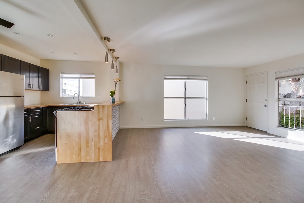 Virtual tour photo 21 of 44 for 1053 Sapphire St #7