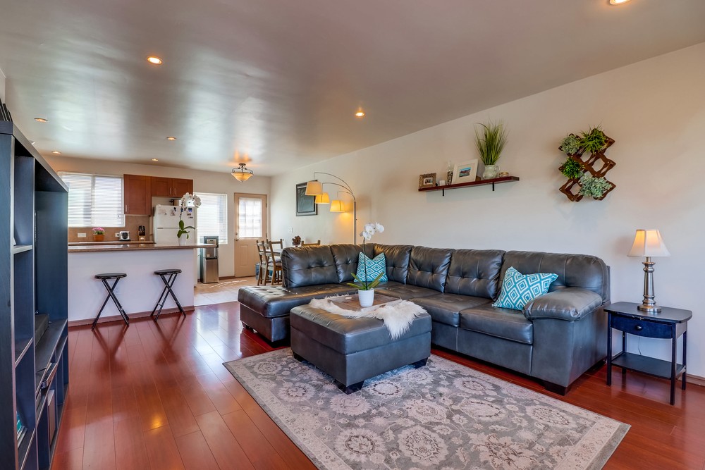 Virtual tour photo 7 of 36 for 1059 Loring St