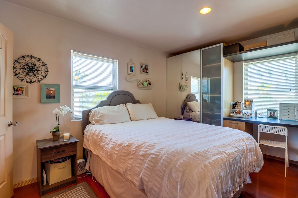 Virtual tour photo 21 of 36 for 1059 Loring St