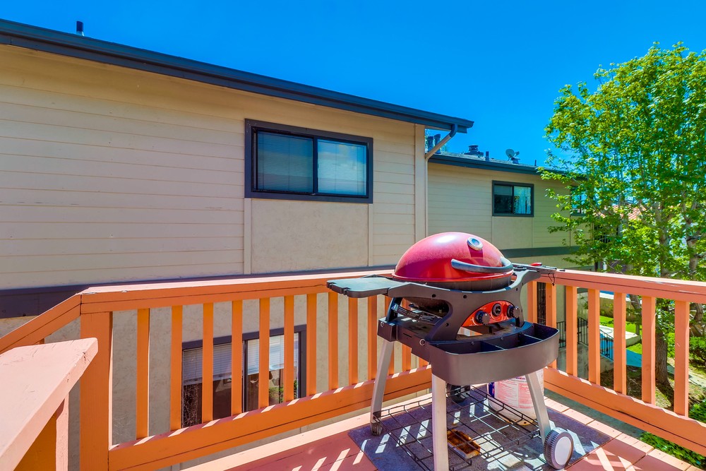 Virtual tour photo 32 of 36 for 1059 Loring St