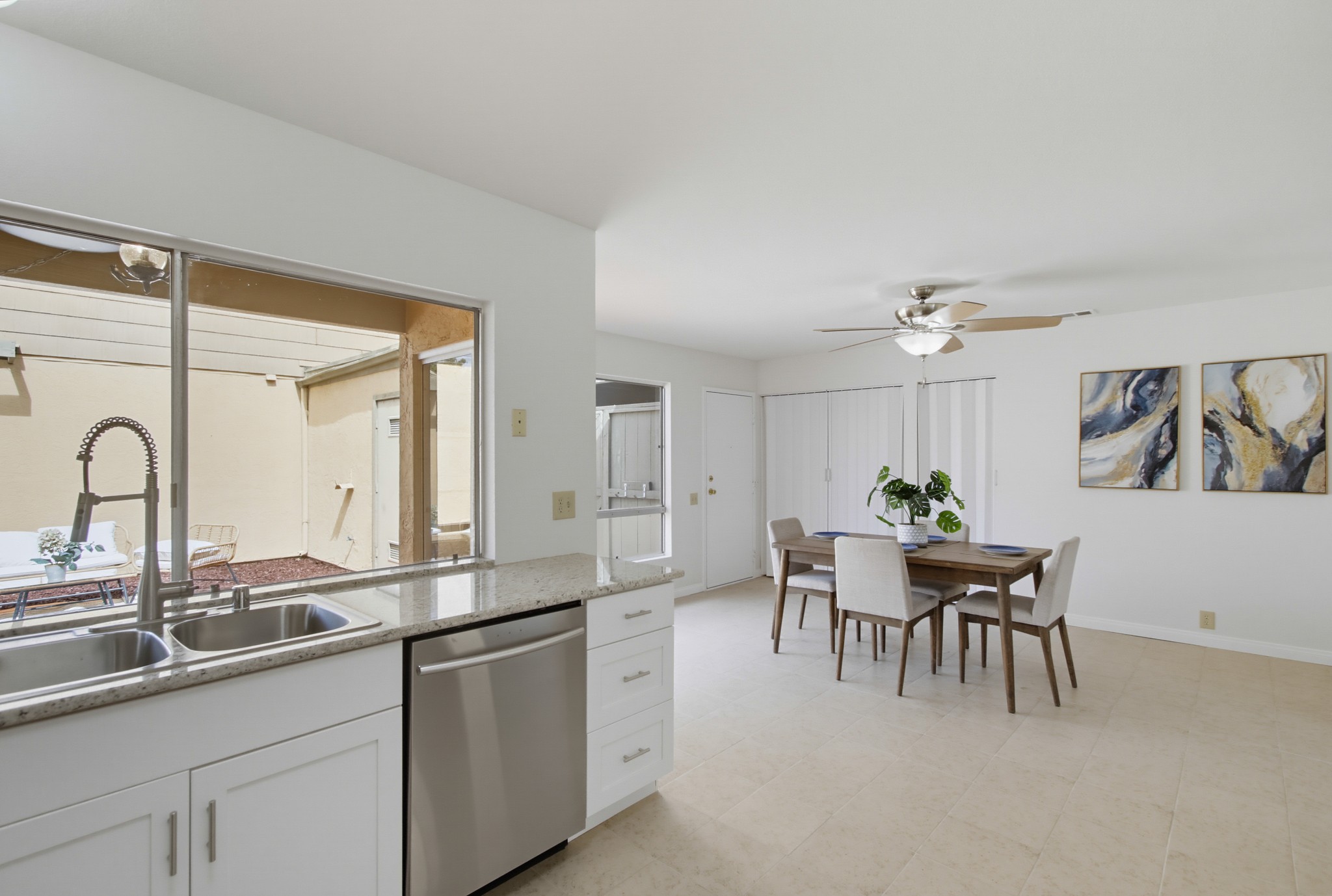 Virtual tour photo 17 of 55 for 10597 Caminito Glenellen
