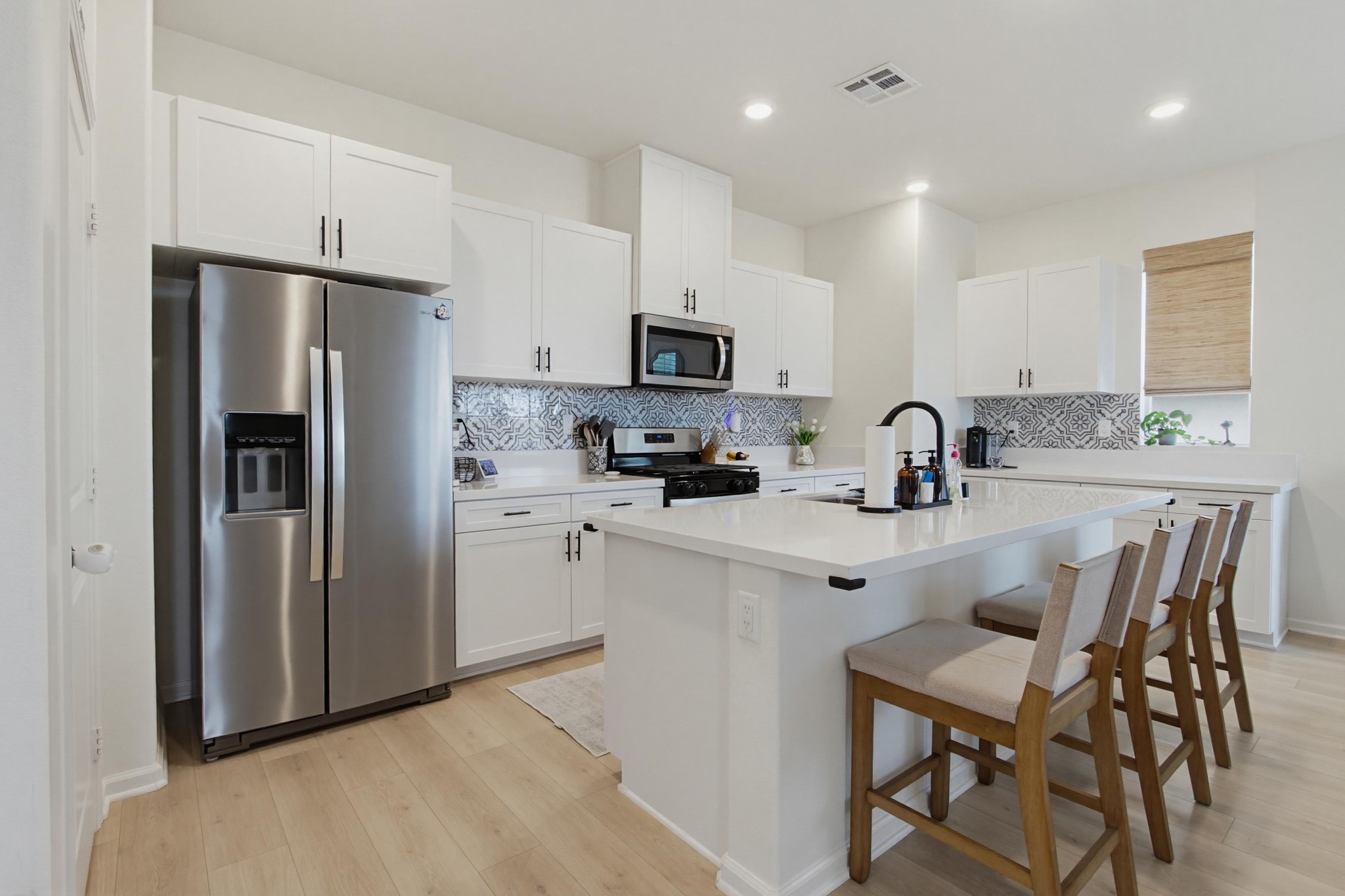 Virtual tour photo 11 of 38 for 1060 Kendale Wy