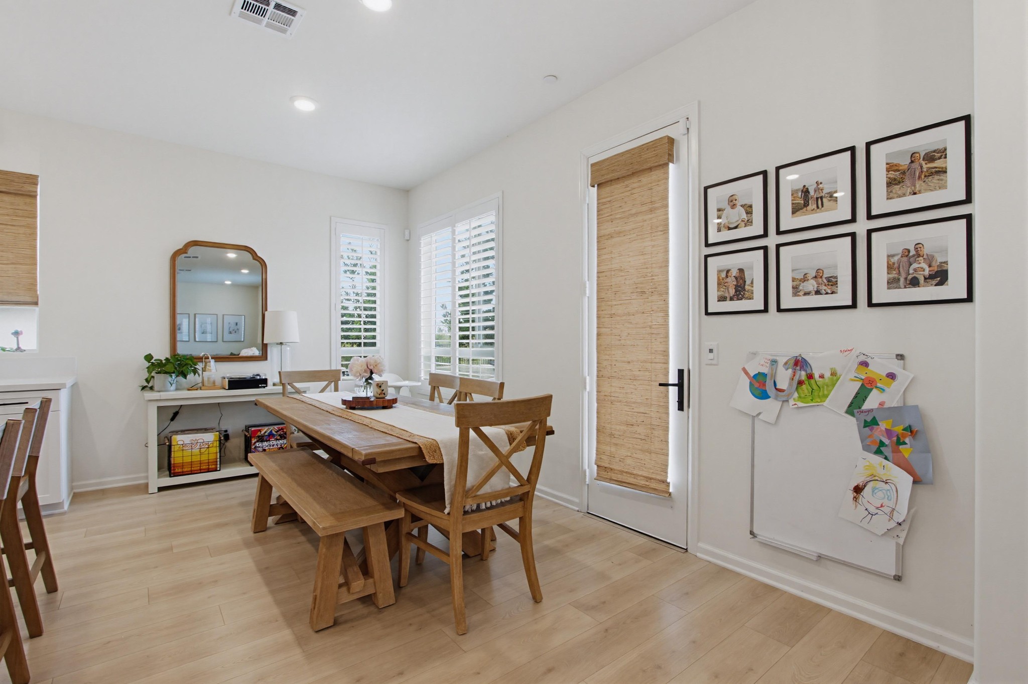 Virtual tour photo 15 of 38 for 1060 Kendale Wy