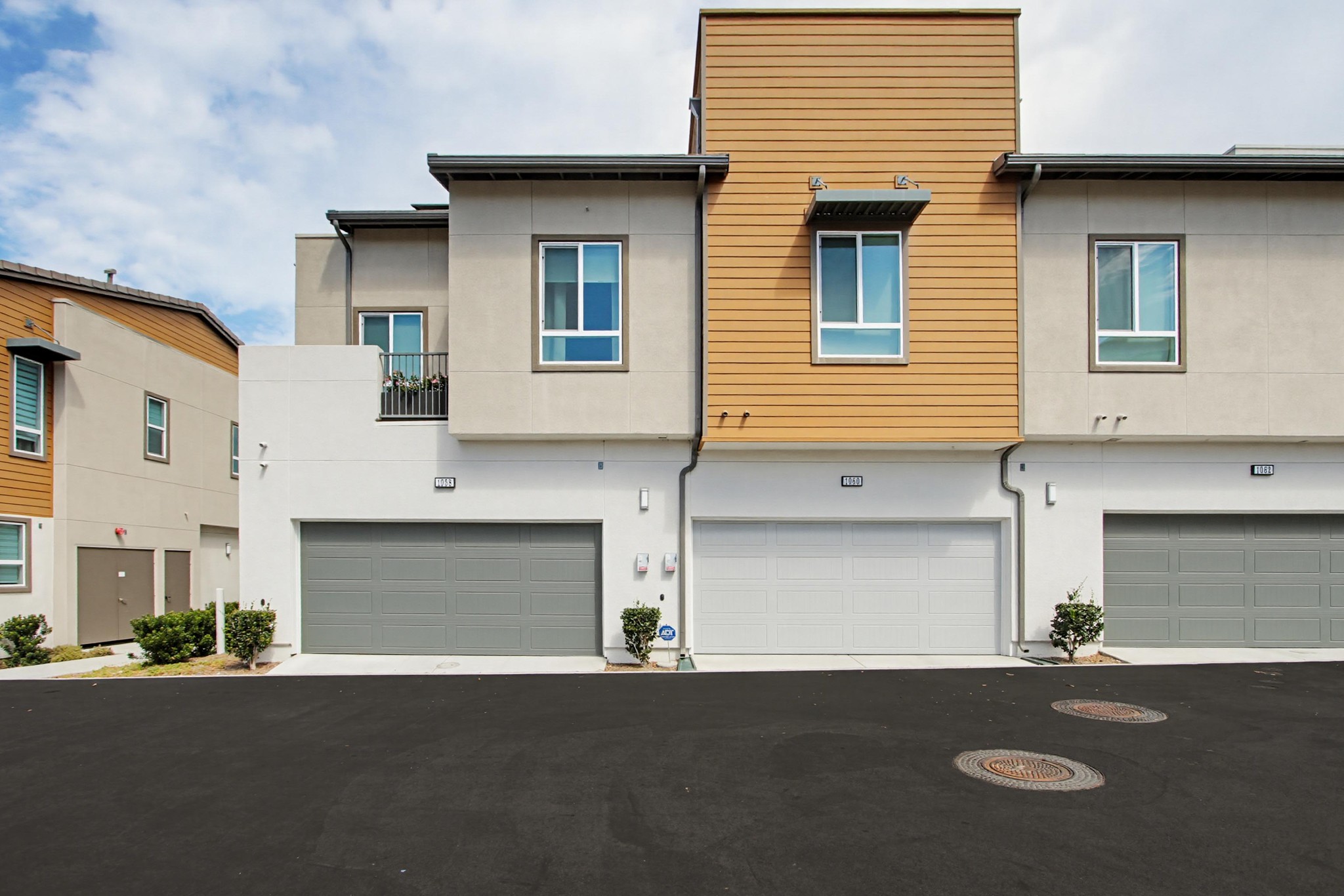 Virtual tour photo 37 of 38 for 1060 Kendale Wy