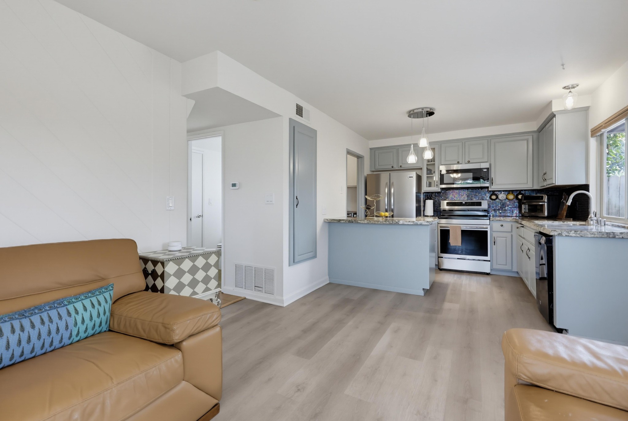 Virtual tour photo 16 of 72 for 10639 Escobar Dr