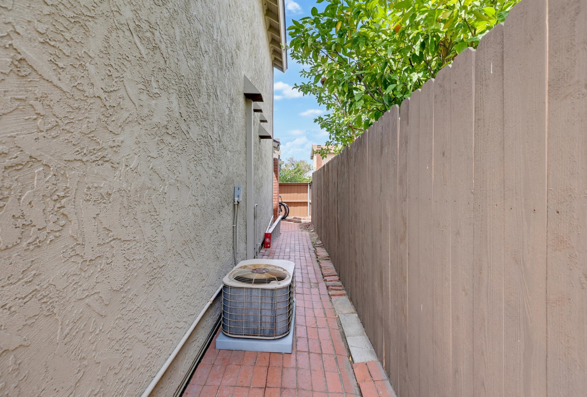 Virtual tour photo 62 of 72 for 10639 Escobar Dr