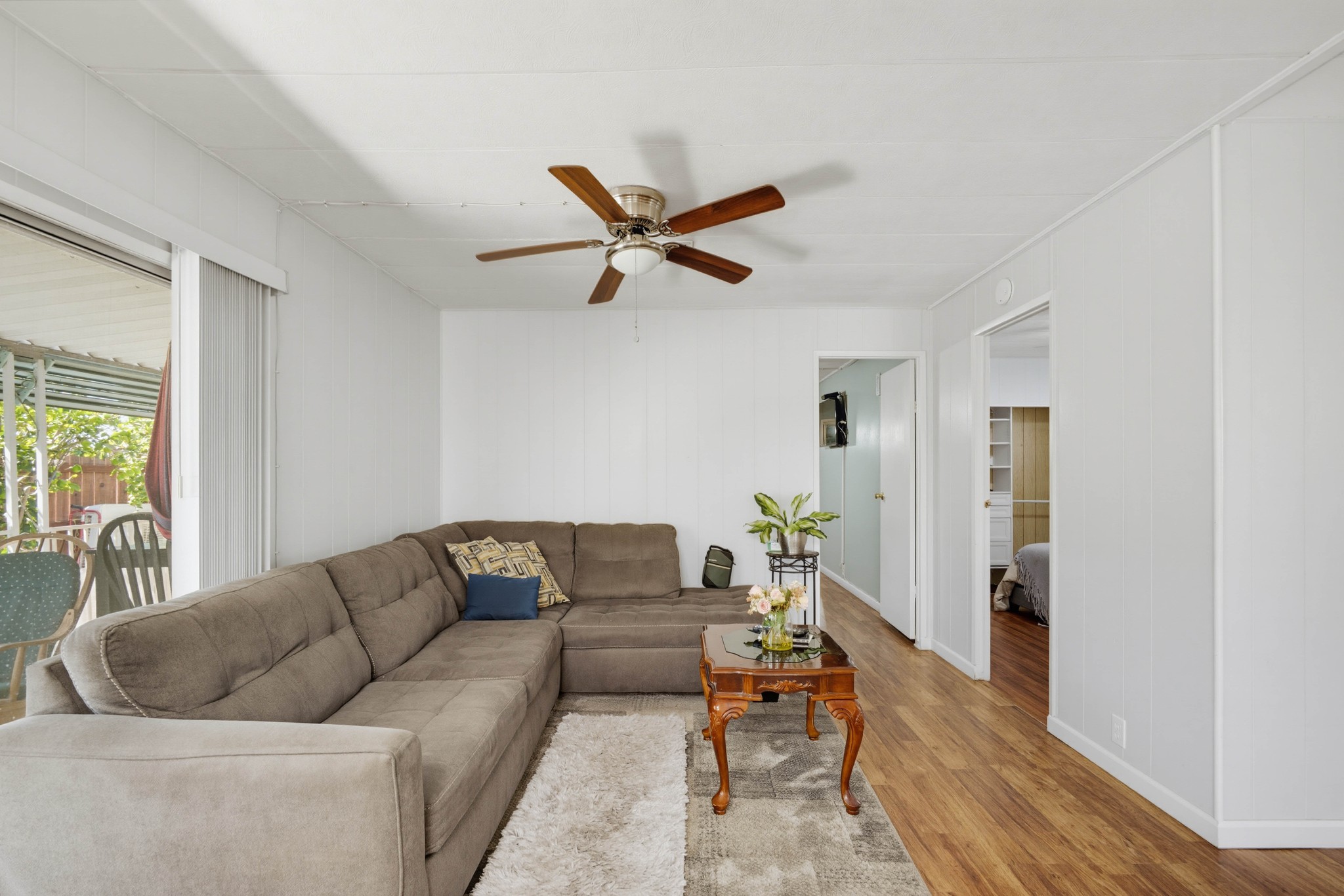 Virtual tour photo 10 of 37 for 1065 S Elk St