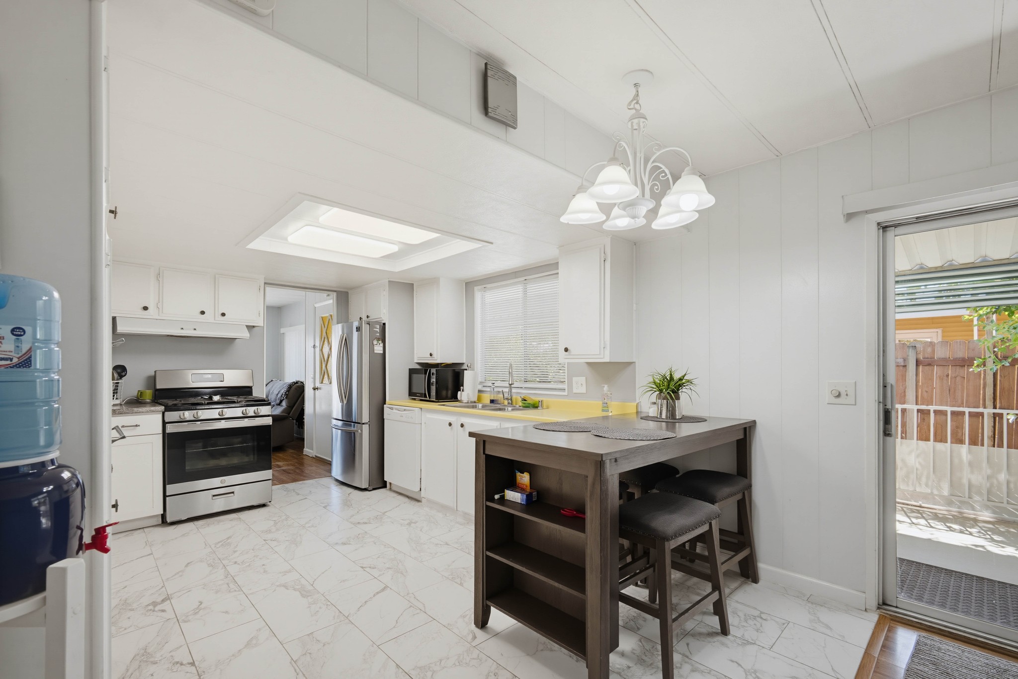Virtual tour photo 20 of 37 for 1065 S Elk St