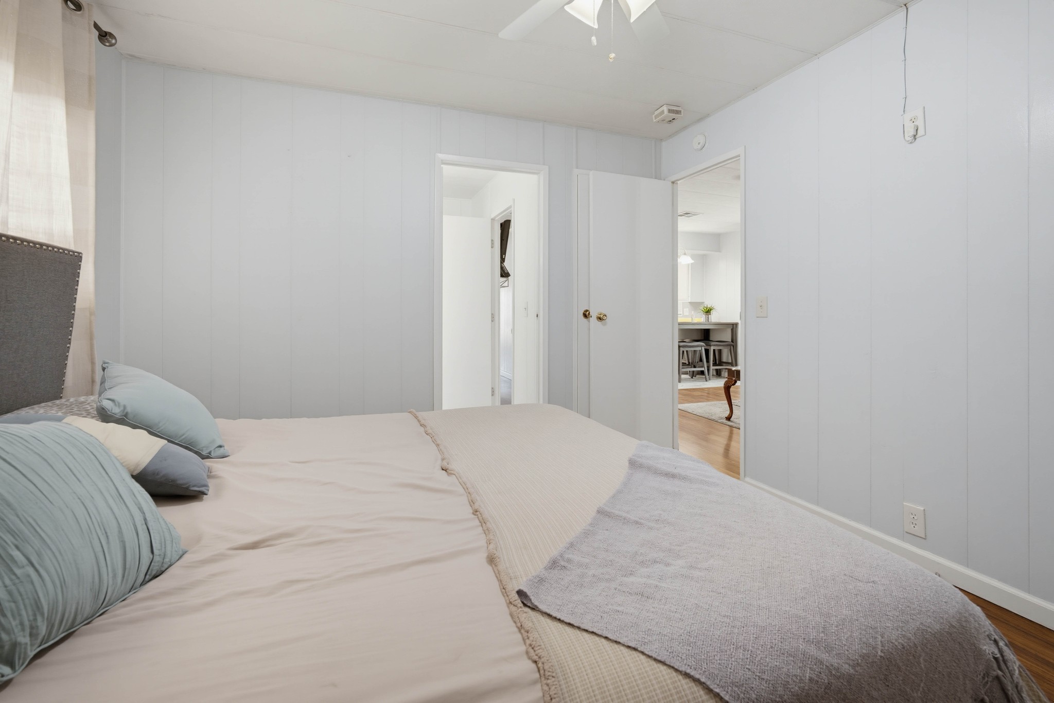 Virtual tour photo 27 of 37 for 1065 S Elk St