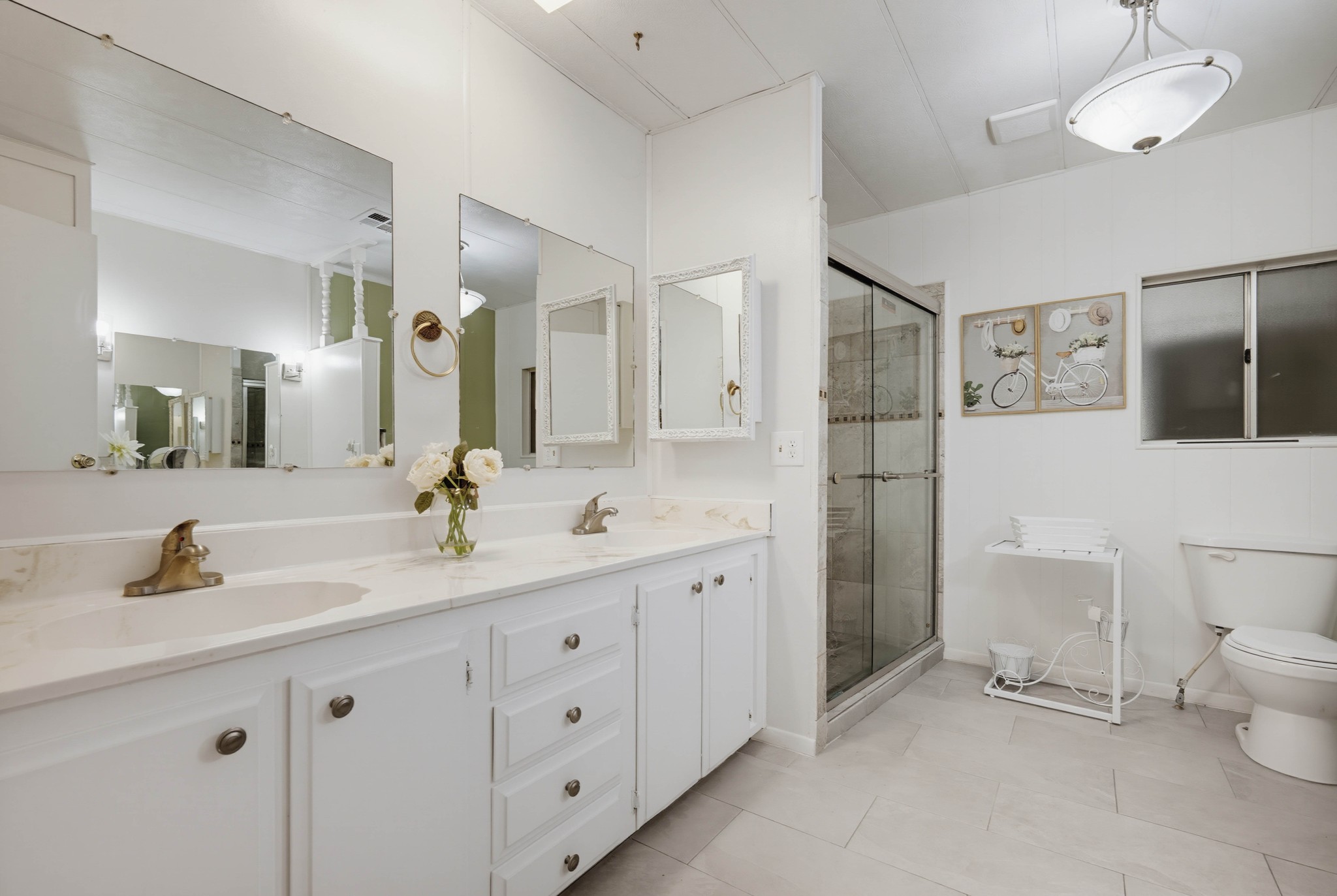 Virtual tour photo 32 of 37 for 1065 S Elk St