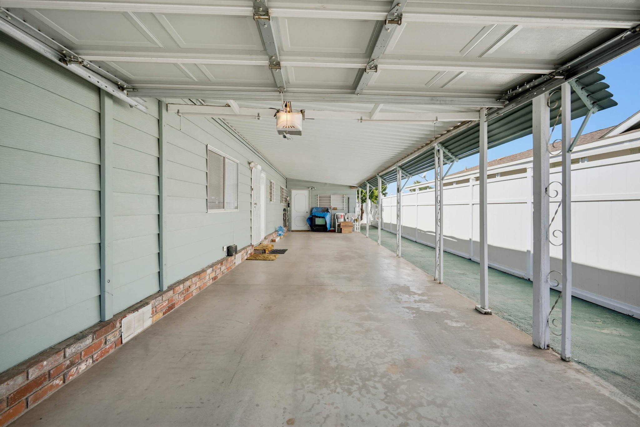 Virtual tour photo 35 of 37 for 1065 S Elk St
