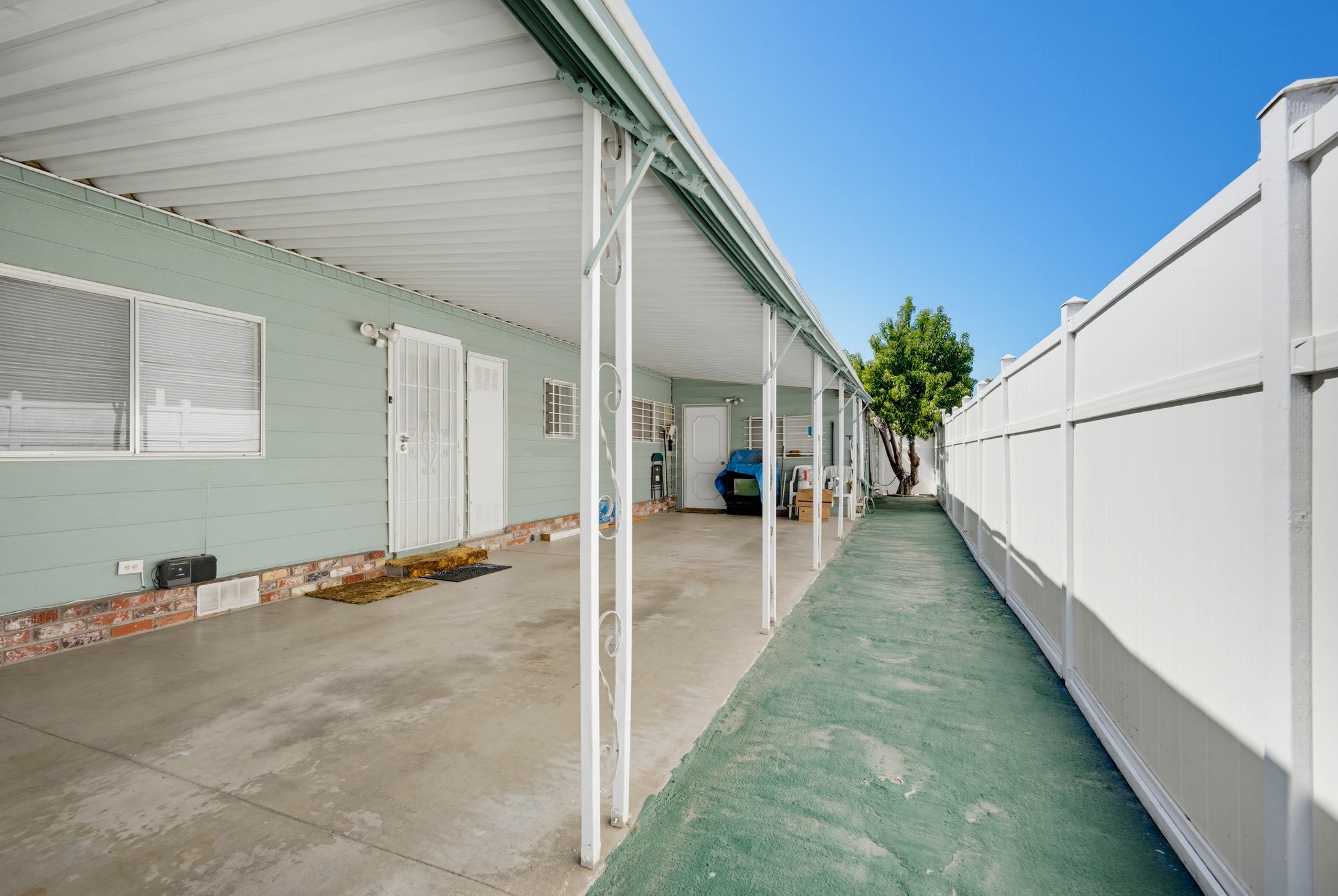 Virtual tour photo 36 of 37 for 1065 S Elk St