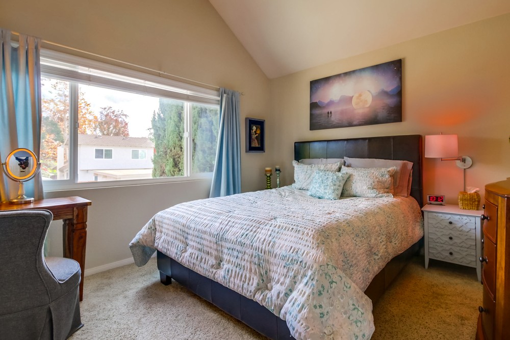 Virtual tour photo 19 of 39 for 10665 Porto Ct