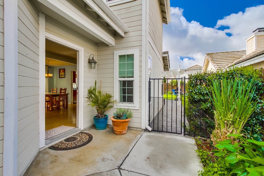 Virtual tour photo 5 of 32 for 10674 Rancho Carmel Drive