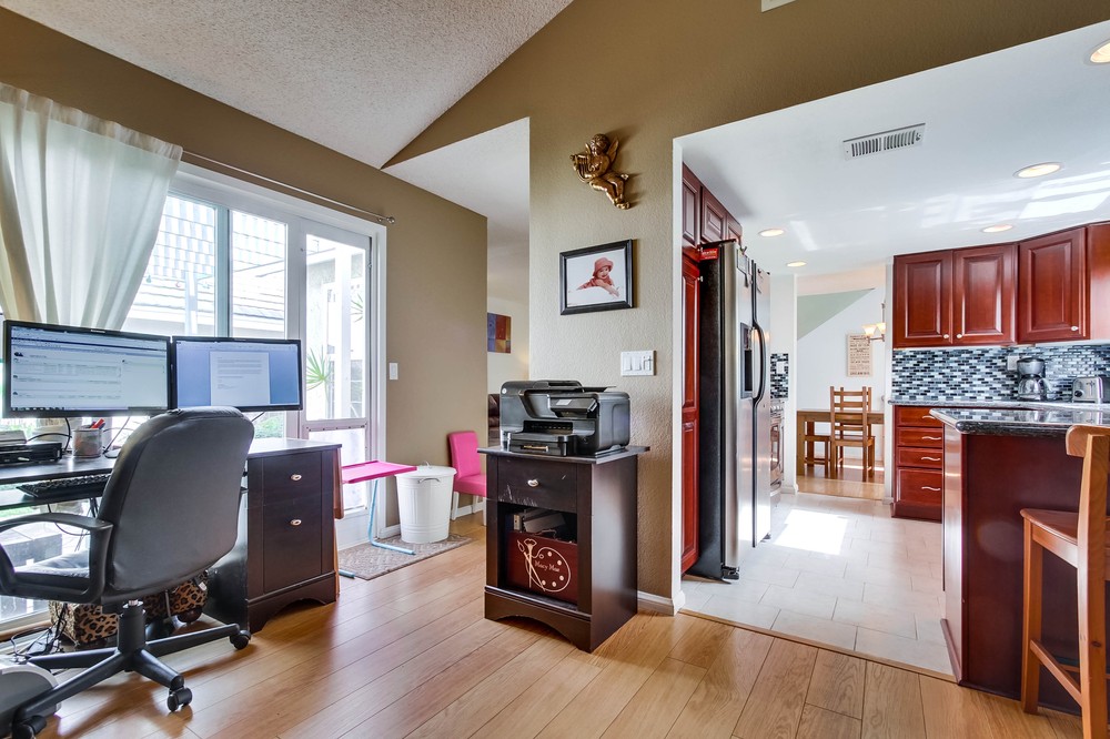 Virtual tour photo 13 of 32 for 10674 Rancho Carmel Drive