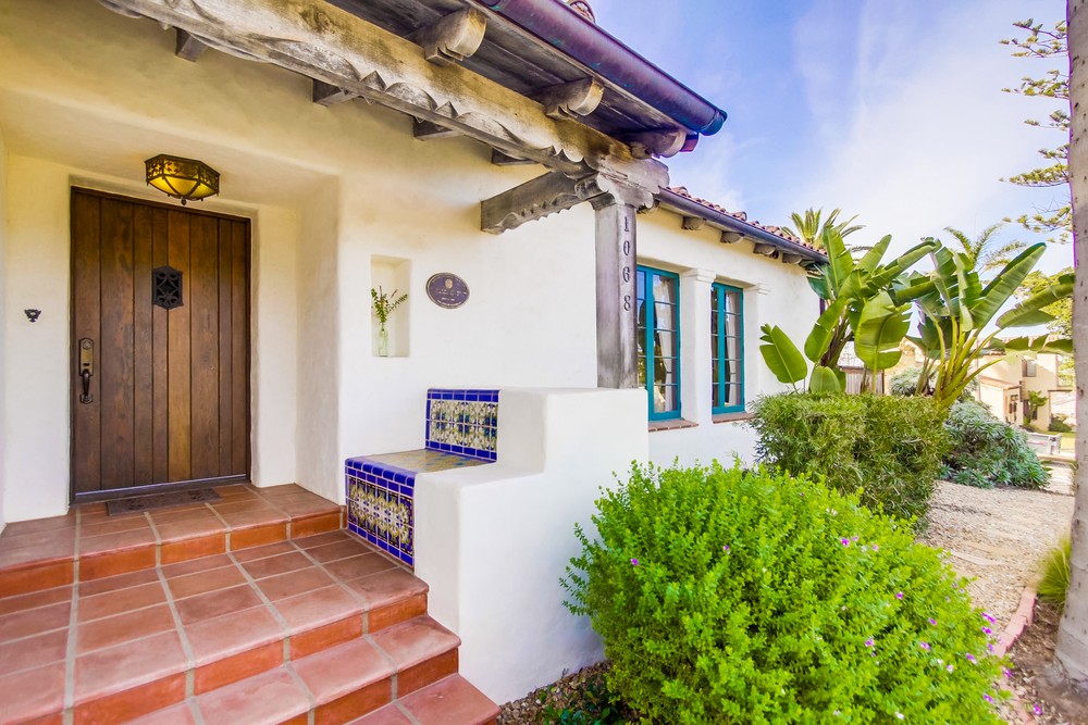 Virtual tour photo 10 of 124 for 1068 Santa Barbara St