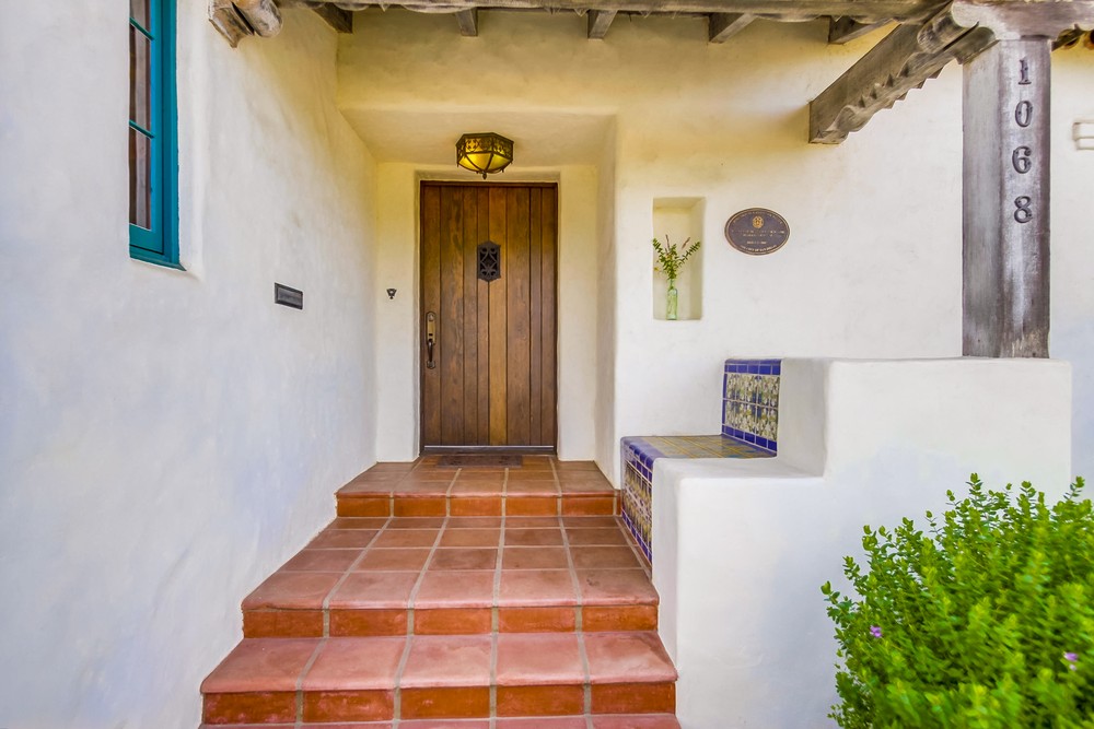 Virtual tour photo 11 of 124 for 1068 Santa Barbara St