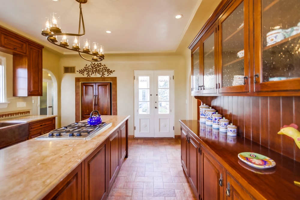 Virtual tour photo 37 of 124 for 1068 Santa Barbara St