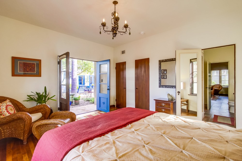 Virtual tour photo 50 of 124 for 1068 Santa Barbara St
