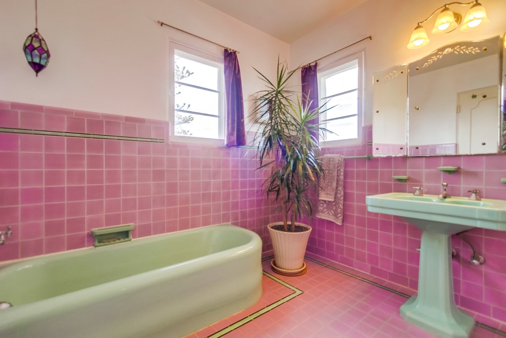 Virtual tour photo 70 of 124 for 1068 Santa Barbara St