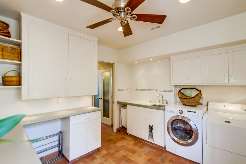 Virtual tour photo 86 of 124 for 1068 Santa Barbara St