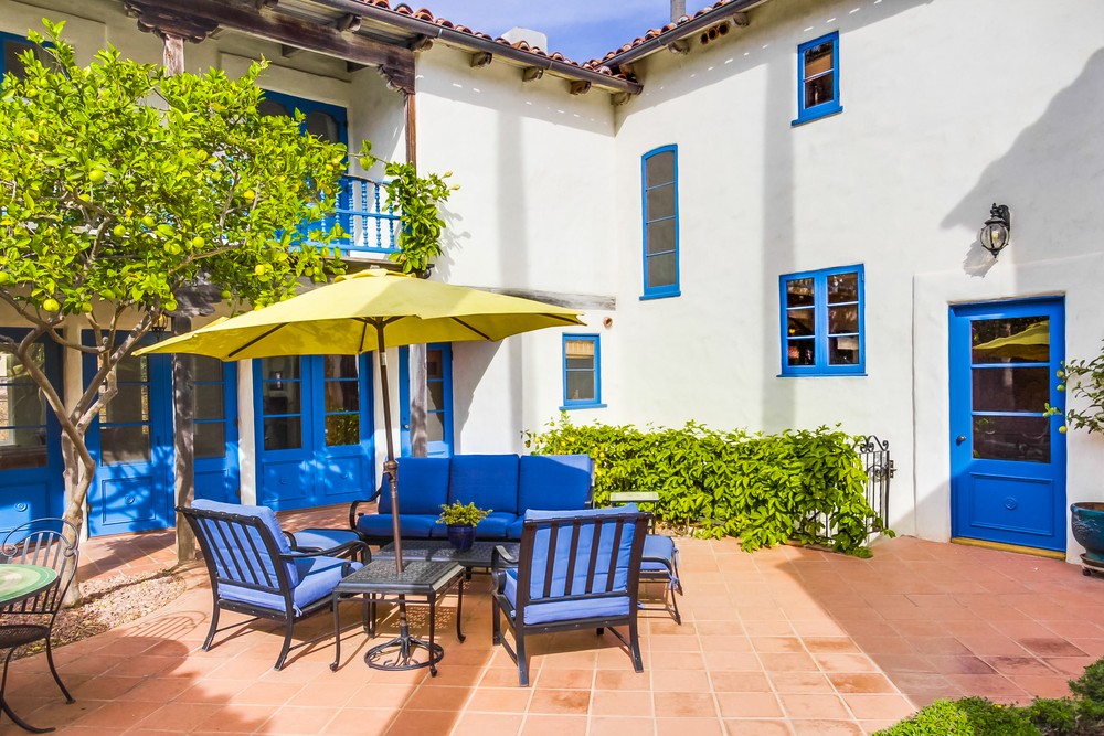 Virtual tour photo 100 of 124 for 1068 Santa Barbara St