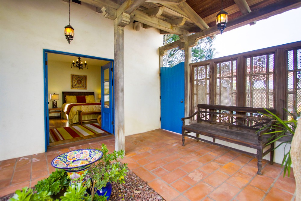 Virtual tour photo 105 of 124 for 1068 Santa Barbara St
