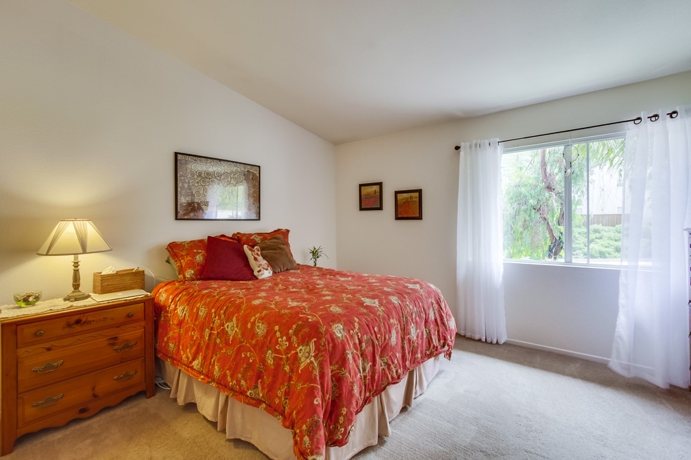 Virtual tour photo 6 of 16 for 10705 Ballystock Court