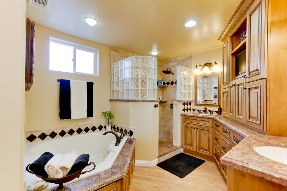 Virtual tour photo 27 of 63 for 10705 Kingfisher Creek Rd