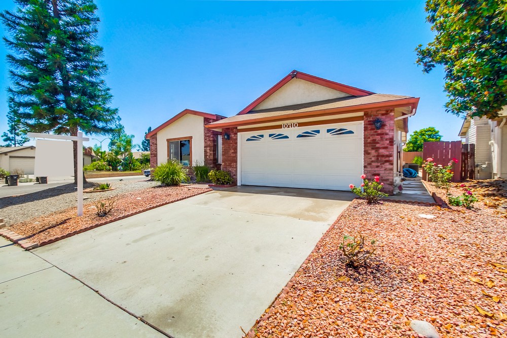 Virtual tour photo 7 of 64 for 10710 Foxwood Rd