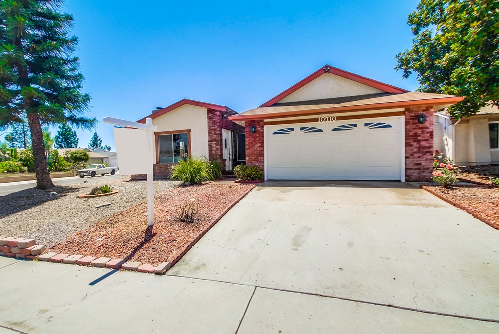 Virtual tour photo 8 of 64 for 10710 Foxwood Rd