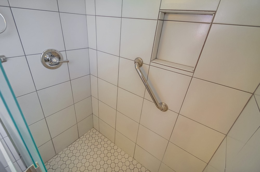 Virtual tour photo 38 of 64 for 10710 Foxwood Rd