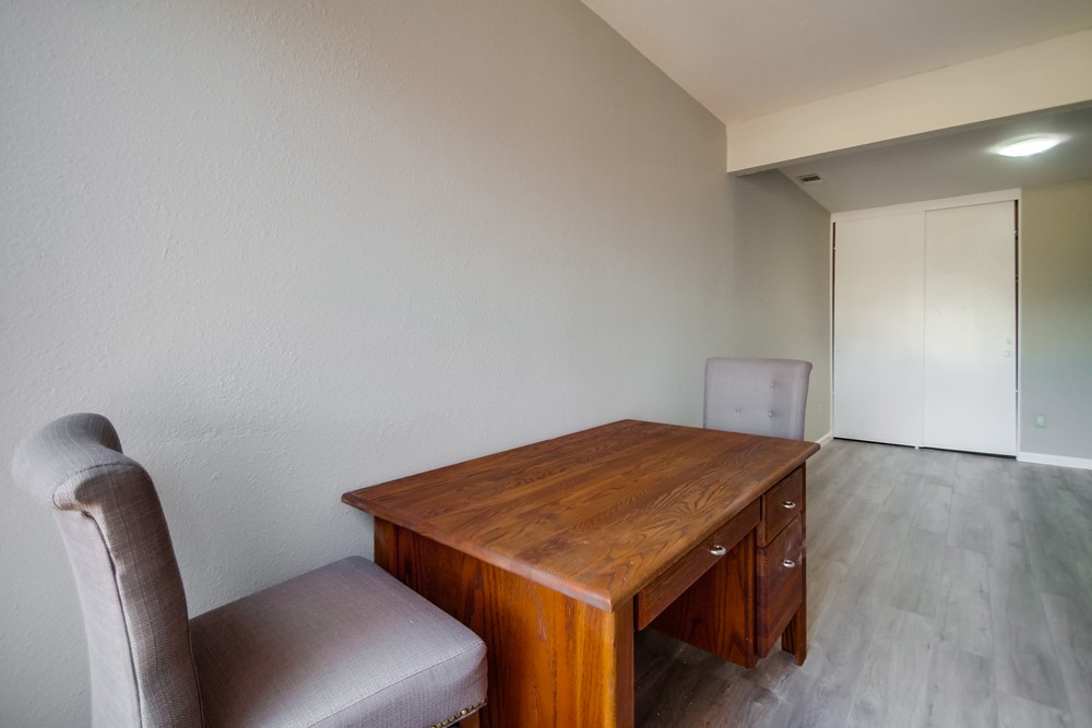 Virtual tour photo 47 of 64 for 10710 Foxwood Rd