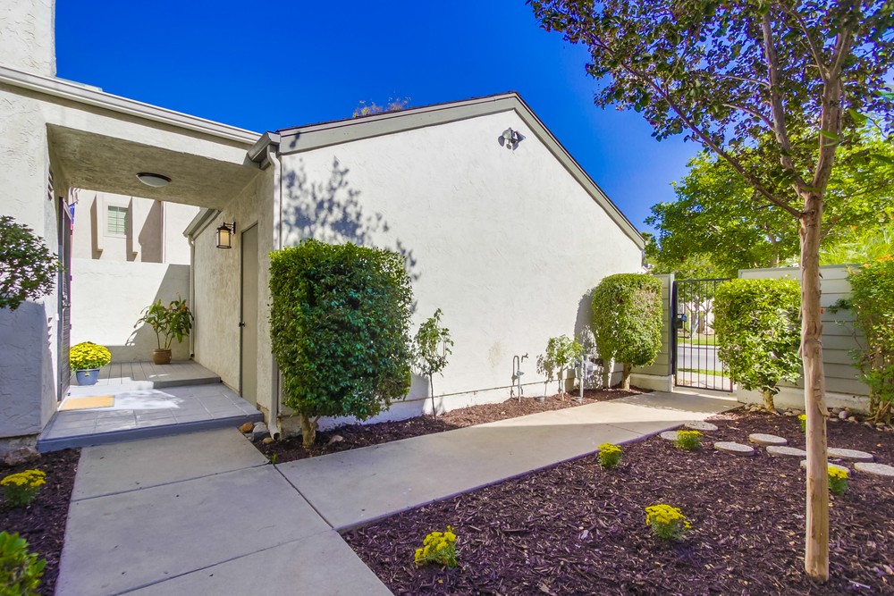 Virtual tour photo 7 of 59 for 10718 Portobelo Dr