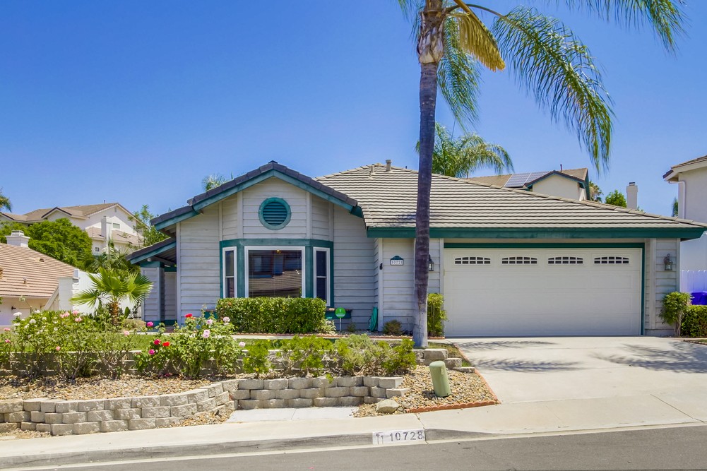 Virtual tour photo 1 of 39 for 10728 Matinal Cir