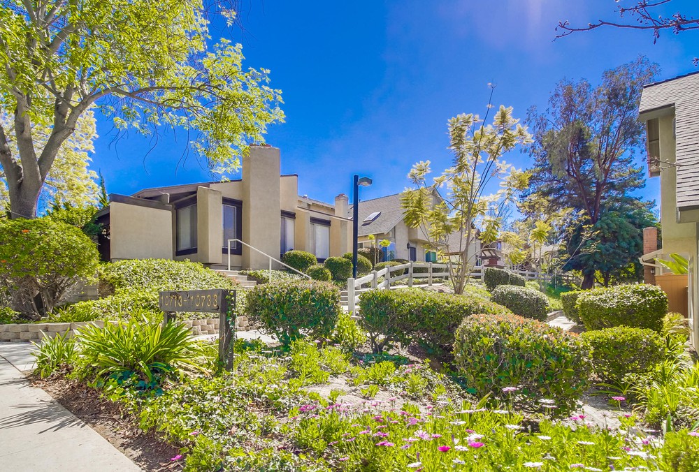 Virtual tour photo 1 of 67 for 10731 Esmeraldas Dr