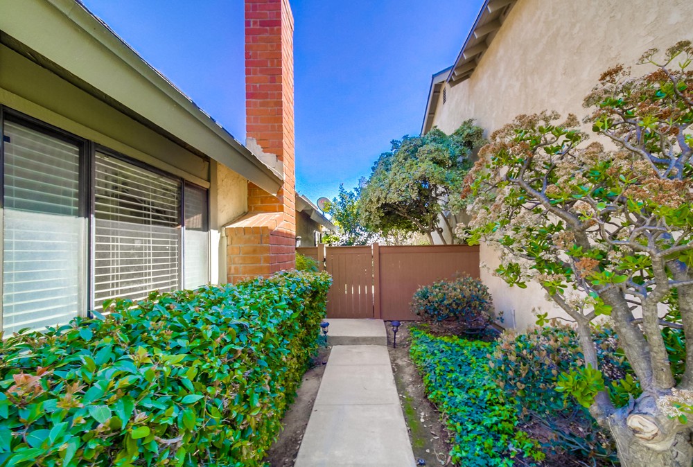 Virtual tour photo 9 of 67 for 10731 Esmeraldas Dr