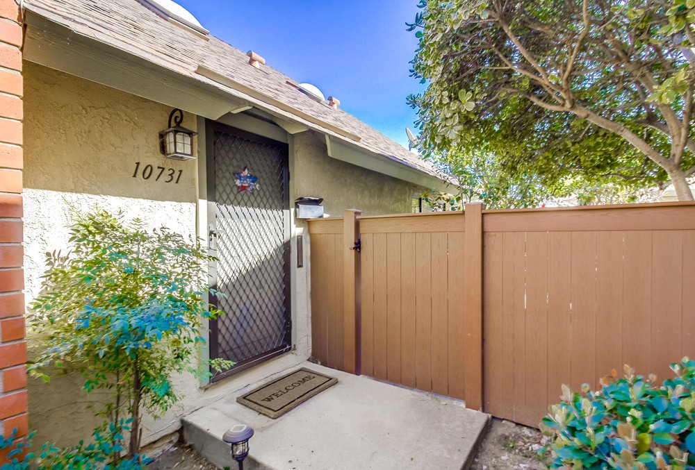 Virtual tour photo 11 of 67 for 10731 Esmeraldas Dr